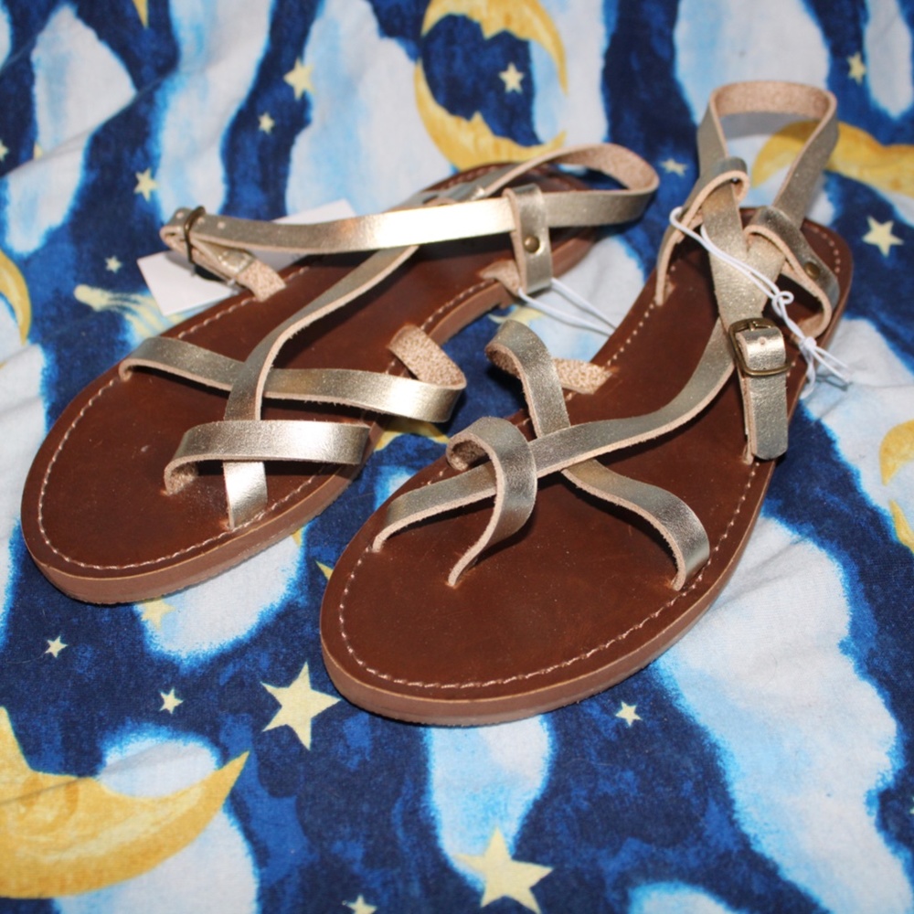 Universal Thread Sandals 7 1/2